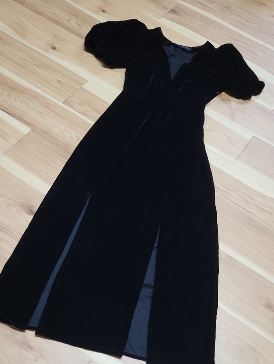 French Connection Dresses & Skirts - French Connection Black Velvet Maxi Dress with Puff Sleeves